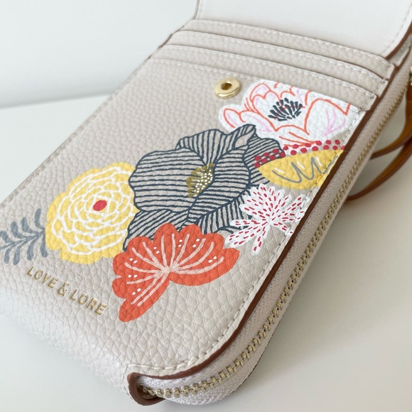 NEW Handpainted Floral Crossbody Phone Bag, Cream - Picture 5 of 9